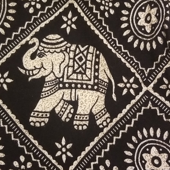 Small Black Elephant Bohemian Island Shorts - Picture 3 of 6